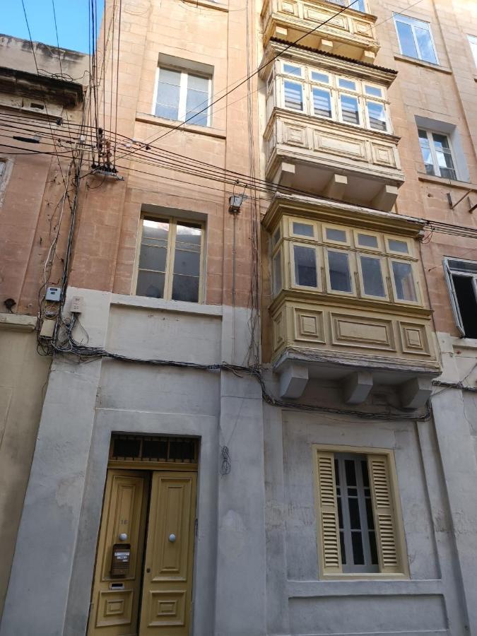 Chic 2Bedroom Apartment Near Sliema Ferries Cesi1-1 Dış mekan fotoğraf
